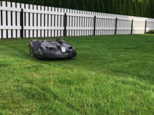 Automower som gräsunderhållare